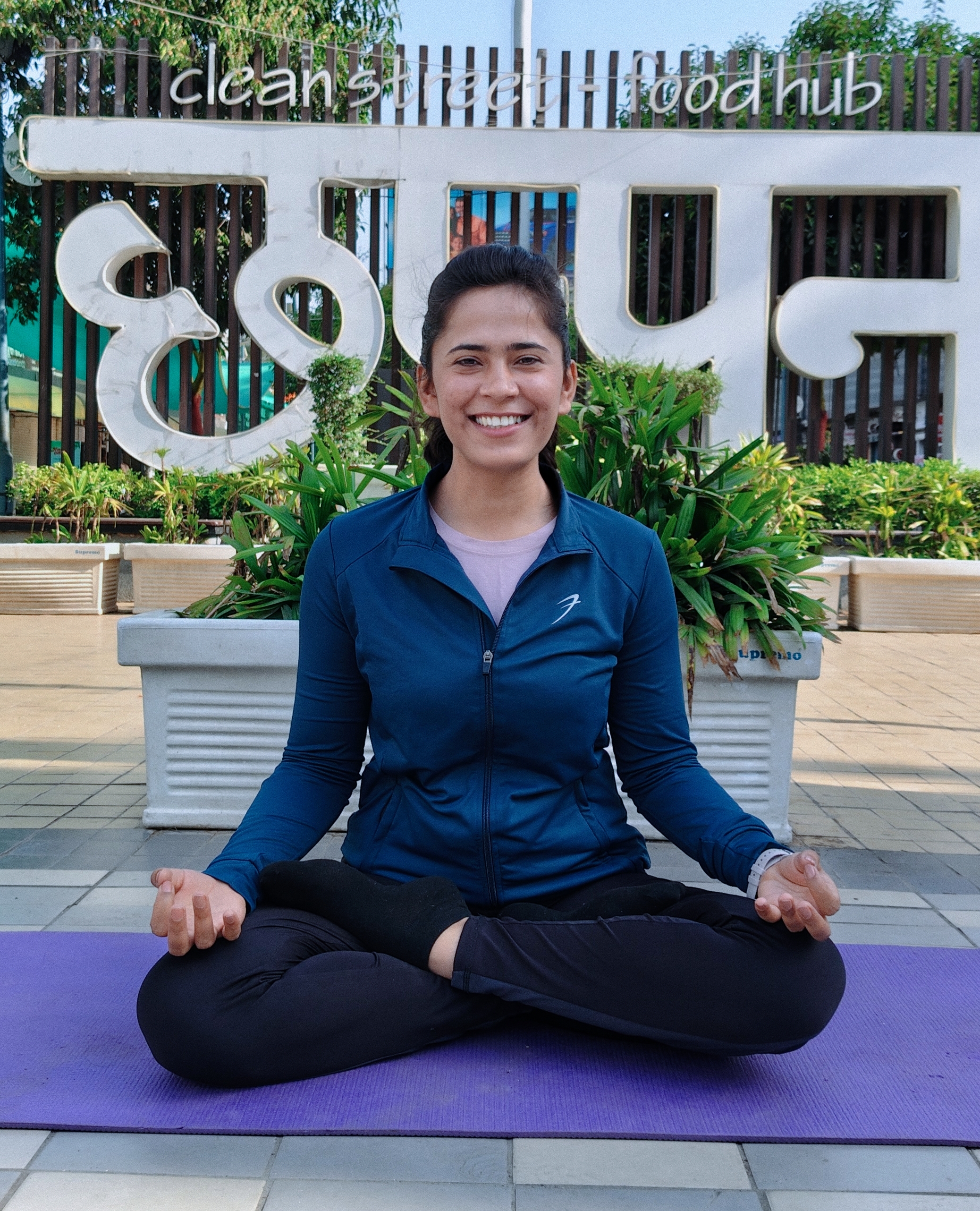 Fit4hit Yoga single feature